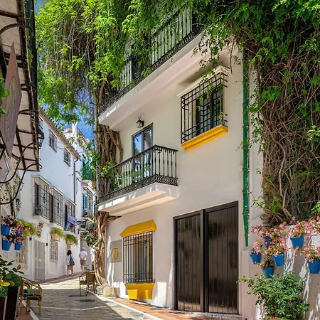 Ortiz La Casa De Plantas מארבלה